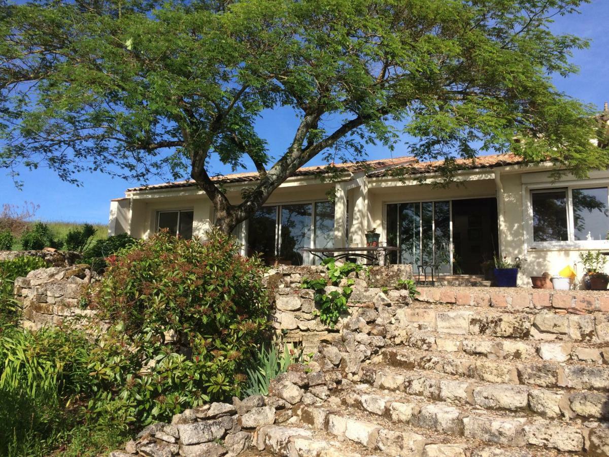 مبيت وإفطار Branne  Les 4 Elements St Emilion المظهر الخارجي الصورة